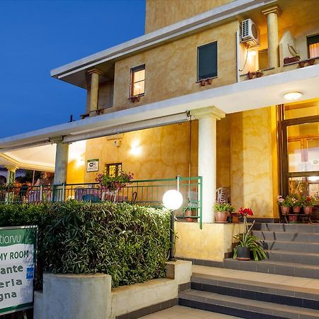 S'Ustiarvu- Nuova Gestione Hotel Cala Liberotto Exterior photo